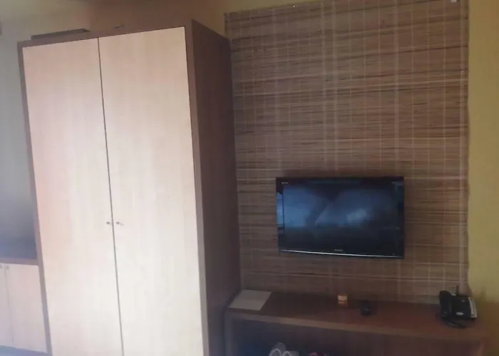 401 C - * فيلكا لومنيكا